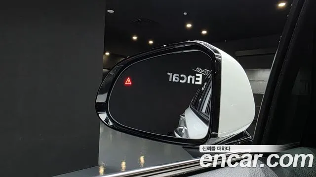 Hyundai Santafe Бензин 2.5T 2WD — Фото автомобиля 19
