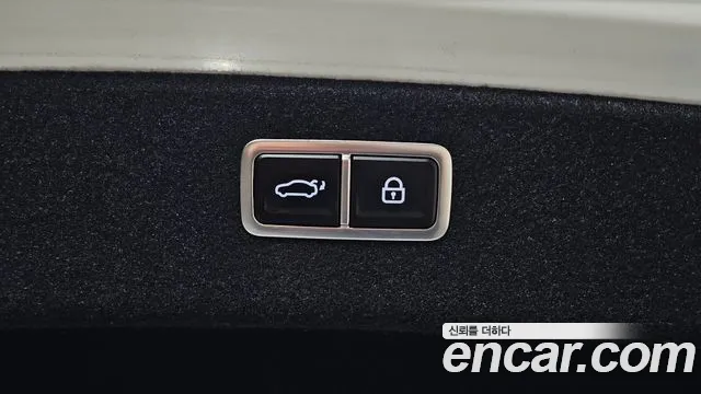 Genesis G80 Бензин 2.5 турбо AWD — Фото автомобиля 20