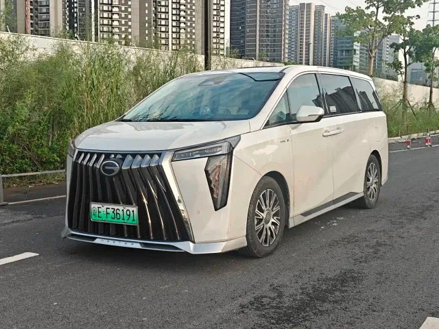 Фотография автомобиля — GAC Trumpchi E9