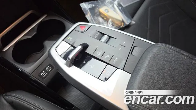 BMW 2 Series U06 — Фото автомобиля 12