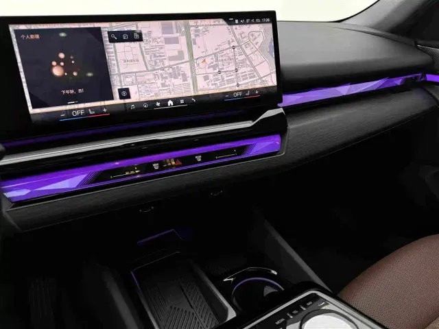 BMW 5 Series — Фото автомобиля 14
