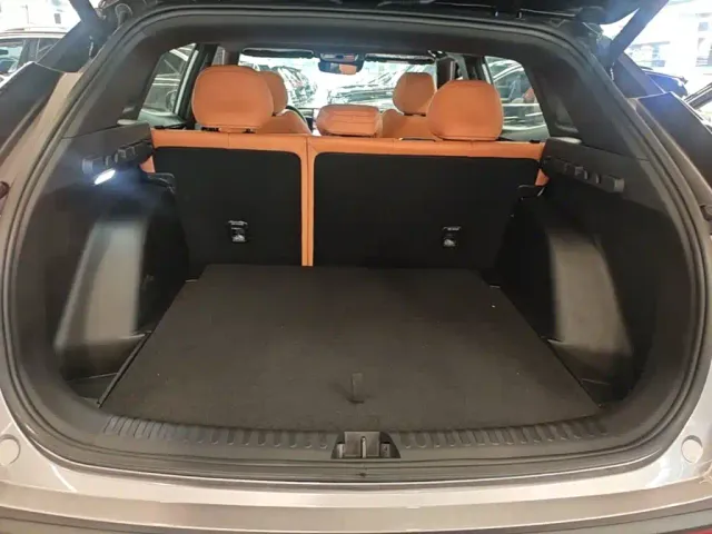 Geely Boyue — Фото автомобиля 18