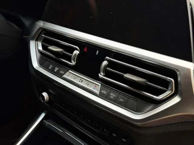 BMW 3 Series — Фото автомобиля 23