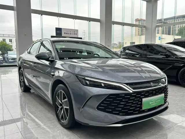 BYD Qin L — Фото автомобиля 3
