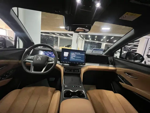 BYD Song L DM-i — Фото автомобиля 21