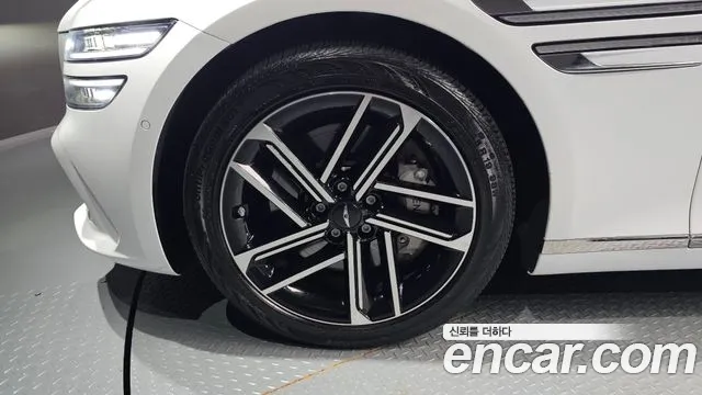 Genesis G80 RG3 — Фото автомобиля 5