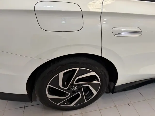 Volkswagen ID.7 Vizzion — Фото автомобиля 9
