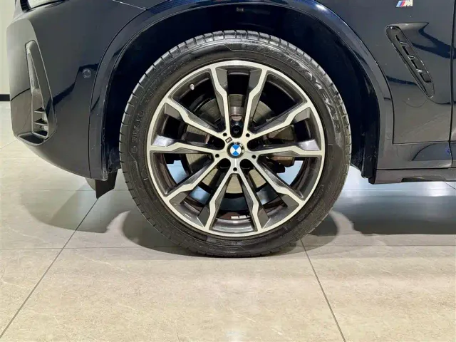 BMW X3 — Фото автомобиля 10