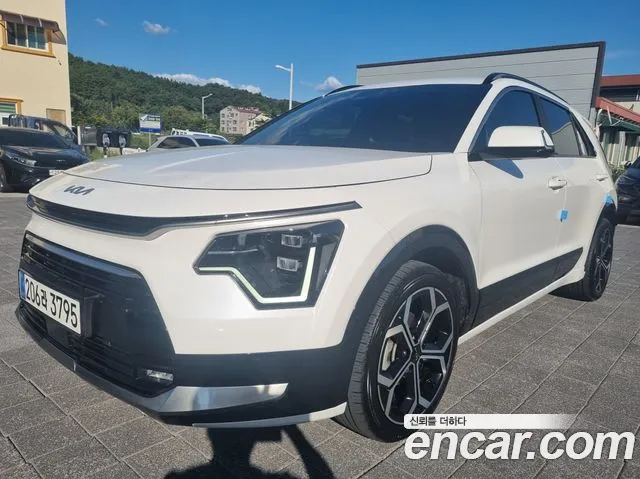 Kia Niro The All New Niro — Фото автомобиля 2