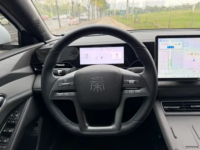 BYD Qin L — Фото автомобиля 5