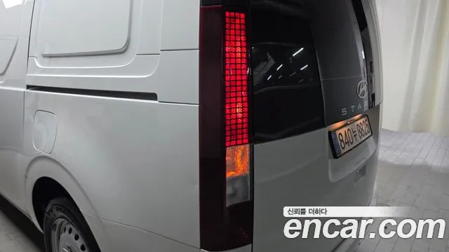 Hyundai Staria Staria Карго 3 места — Фото автомобиля 19