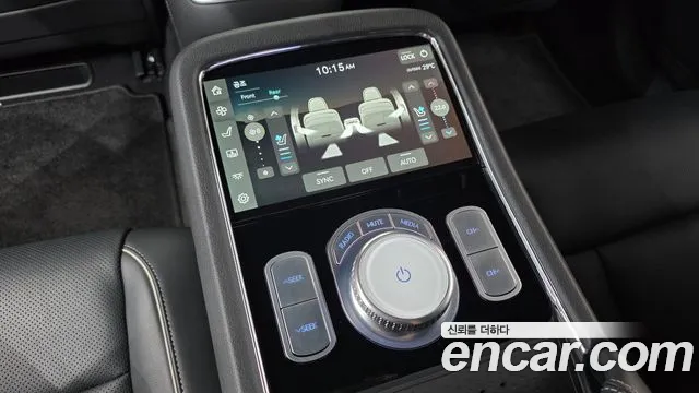 Genesis G90 Бензин 3.5 турбо AWD — Фото автомобиля 15