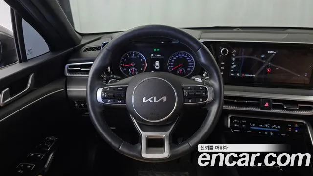 Kia K5 Generation 3 — Фото автомобиля 19