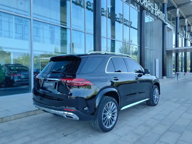 Mercedes-Benz GLE-Class — Фото автомобиля 4