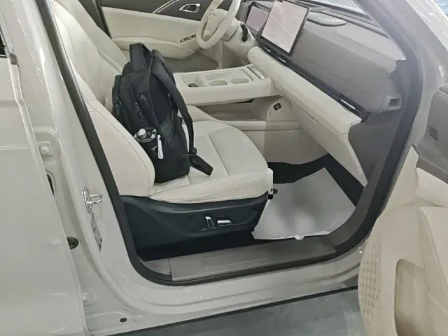 Haval Xiaolong MAX — Фото автомобиля 24