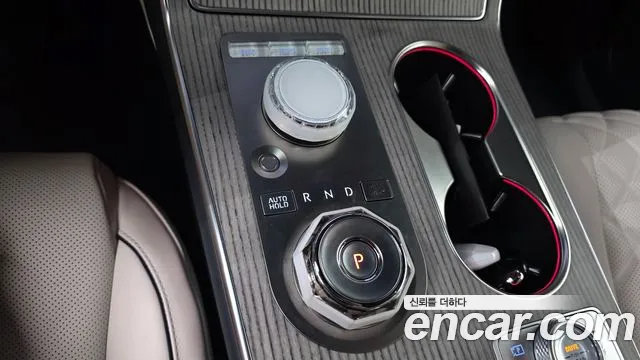 Genesis GV80 2.5T Бензин AWD — Фото автомобиля 7