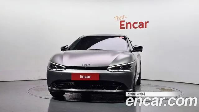 Kia EV6 — Фото автомобиля 3