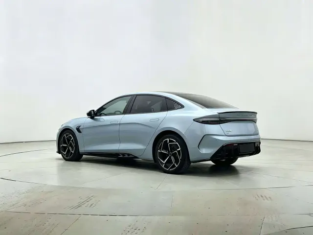 BYD Seal — Фото автомобиля 9