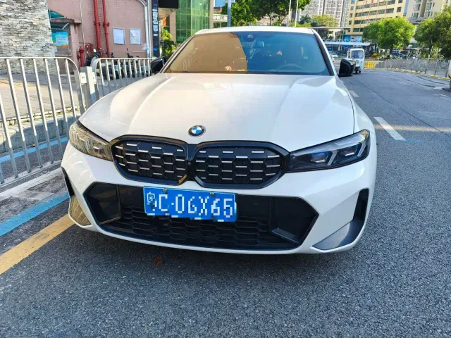 BMW 3 Series — Фото автомобиля 2