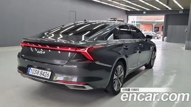 Kia K8 2.5 Бензин 2WD — Фото автомобиля 2
