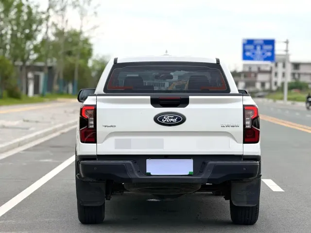 Ford Ranger — Фото автомобиля 8