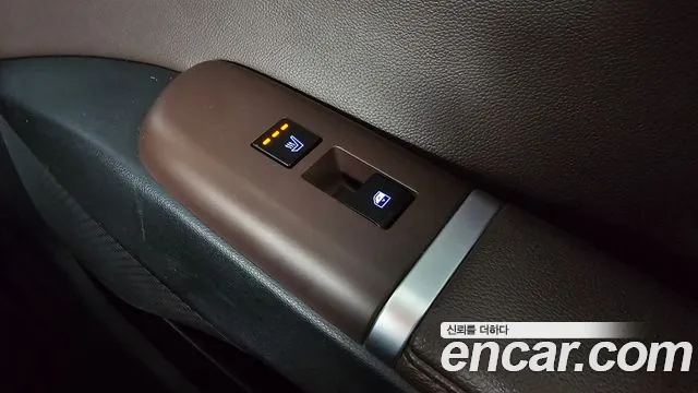 Hyundai Grandeur GN7 — Фото автомобиля 25