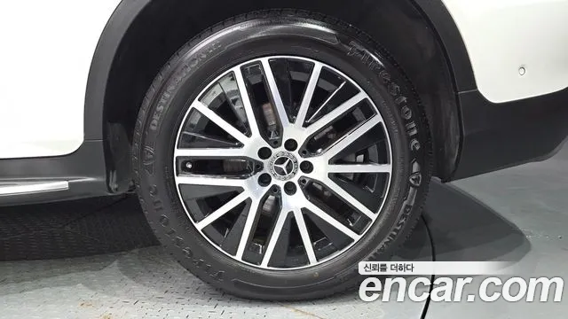 Mercedes-Benz GLC-Class X253 — Фото автомобиля 21