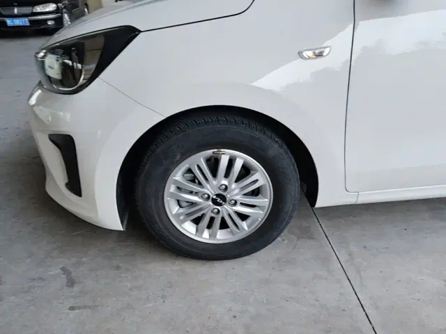 Kia Huan Chi — Фото автомобиля 22