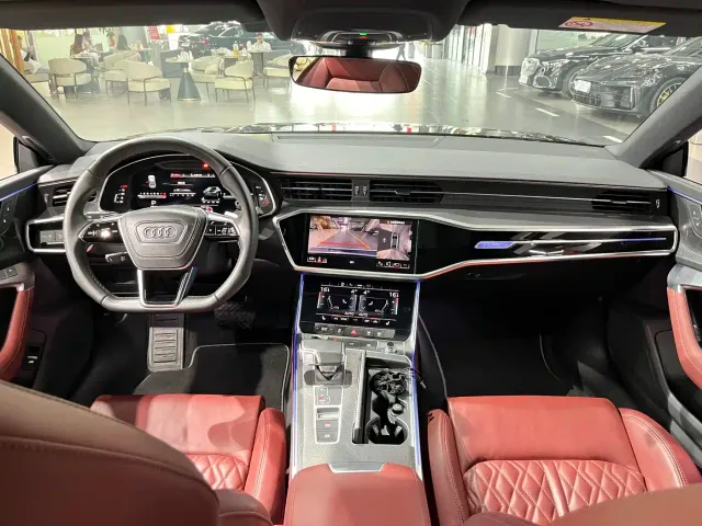 Audi A7L — Фото автомобиля 5