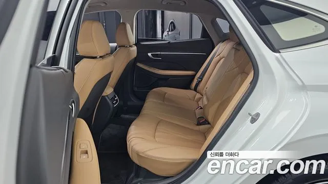 Hyundai Sonata Inspiration — Фото автомобиля 3