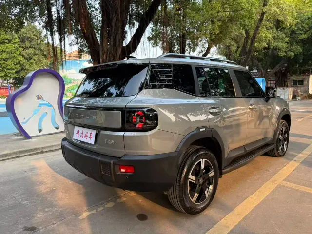 Jetour T1 — Фото автомобиля 6