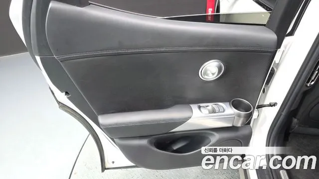 Genesis GV60 — Фото автомобиля 23
