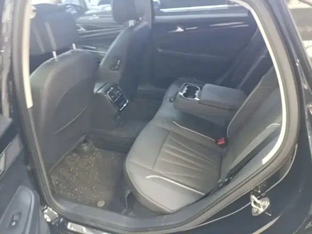 Volkswagen Passat — Фото автомобиля 16
