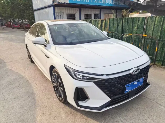Chery Arrizo 8 — Фото автомобиля 3