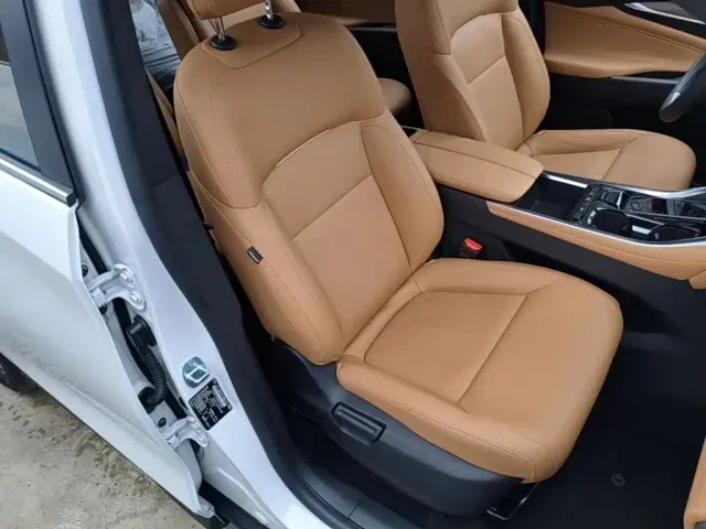 Maxus G50 PHEV — Фото автомобиля 24