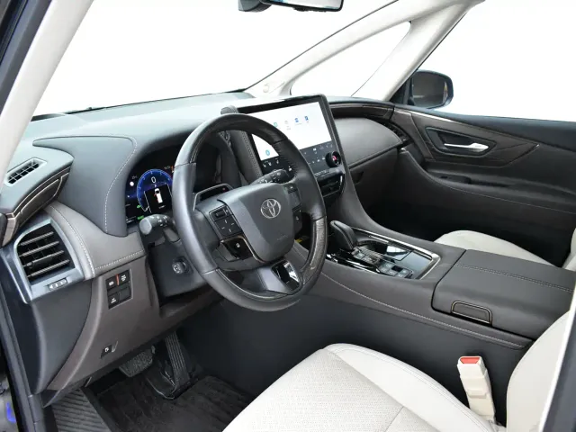 Toyota Alphard — Фото автомобиля 7