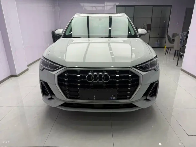 Audi Q3 — Фото автомобиля 2