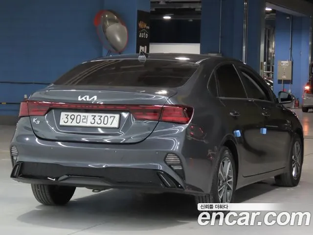 Kia K3 — Фото автомобиля 2
