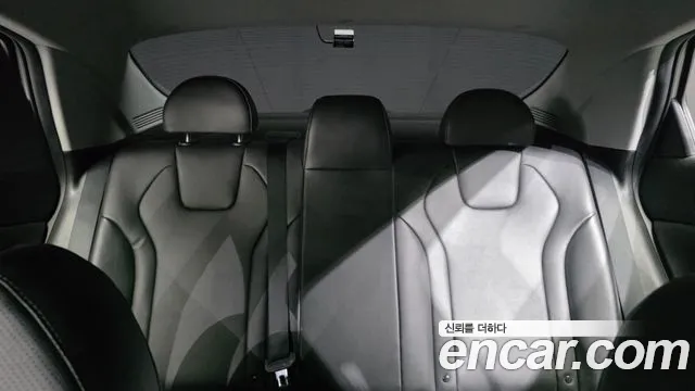 Hyundai AVANTE Avante (CN7) — Фото автомобиля 28