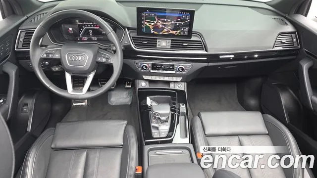 Audi Q5 45 TFSI quattro Premium — Фото автомобиля 7