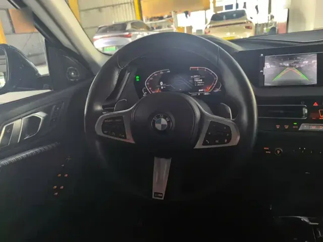 BMW 2 Series — Фото автомобиля 10