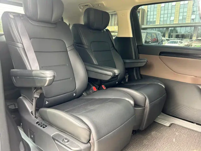 GAC Trumpchi E8 — Фото автомобиля 10