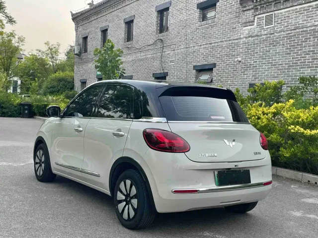 Wuling Bingo — Фото автомобиля 6