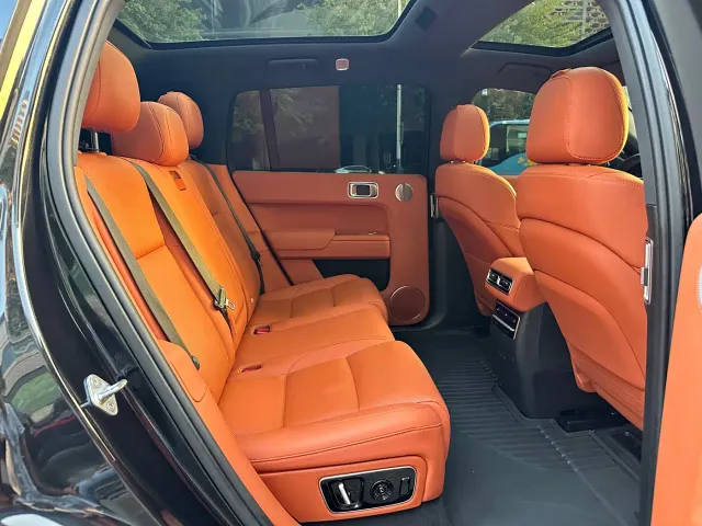 Li Auto L7 — Фото автомобиля 8