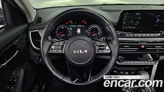 Kia Seltos Seltos Бензин 1.6 Turbo 4WD — Фото автомобиля 12