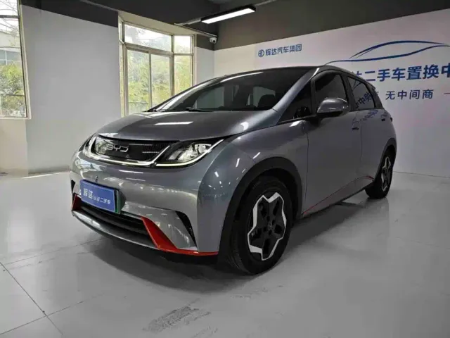 Фотография автомобиля — BYD Dolphin