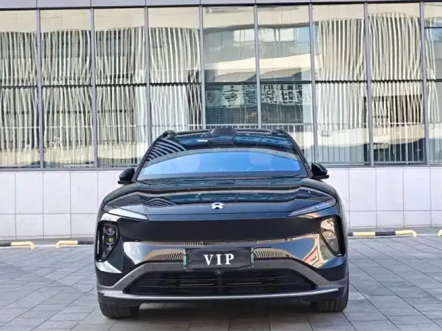 Nio ES6 — Фото автомобиля 2