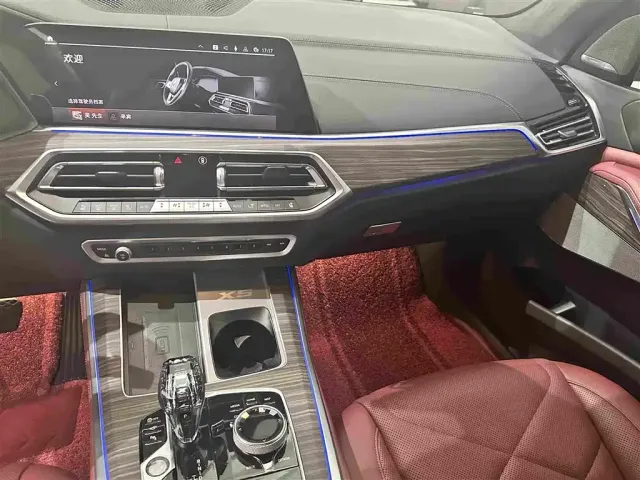BMW X5 — Фото автомобиля 10