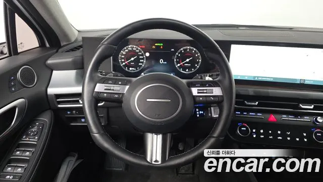 Hyundai Sonata — Фото автомобиля 19
