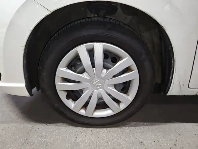 Honda Fit — Фото автомобиля 22
